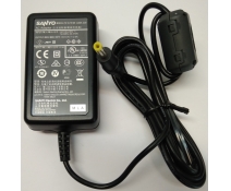 AC ADAPTADOR VAR-G9 PARA DMX-CG110, WH1, WH1E, HD1000,HD1, C6, C40, HD2000 SANYO