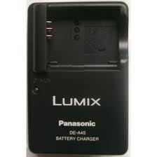 DE-A45BA/BB/BC. Cargador bateria PANASONIC (=DE-A45)